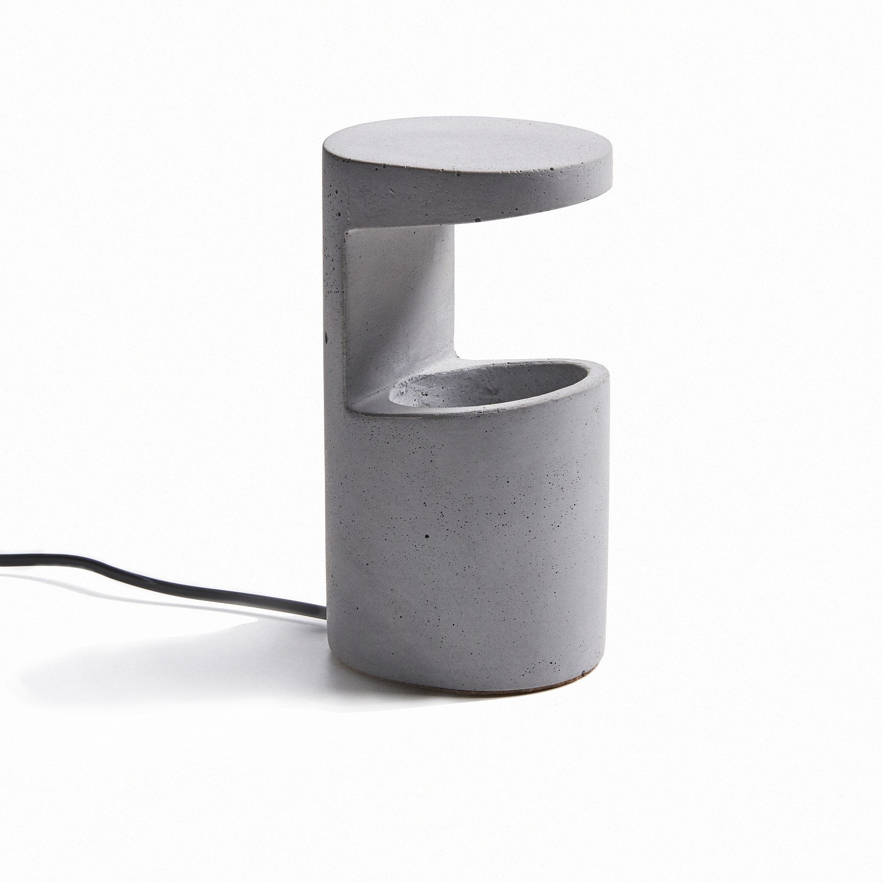 Cement table lamp REF