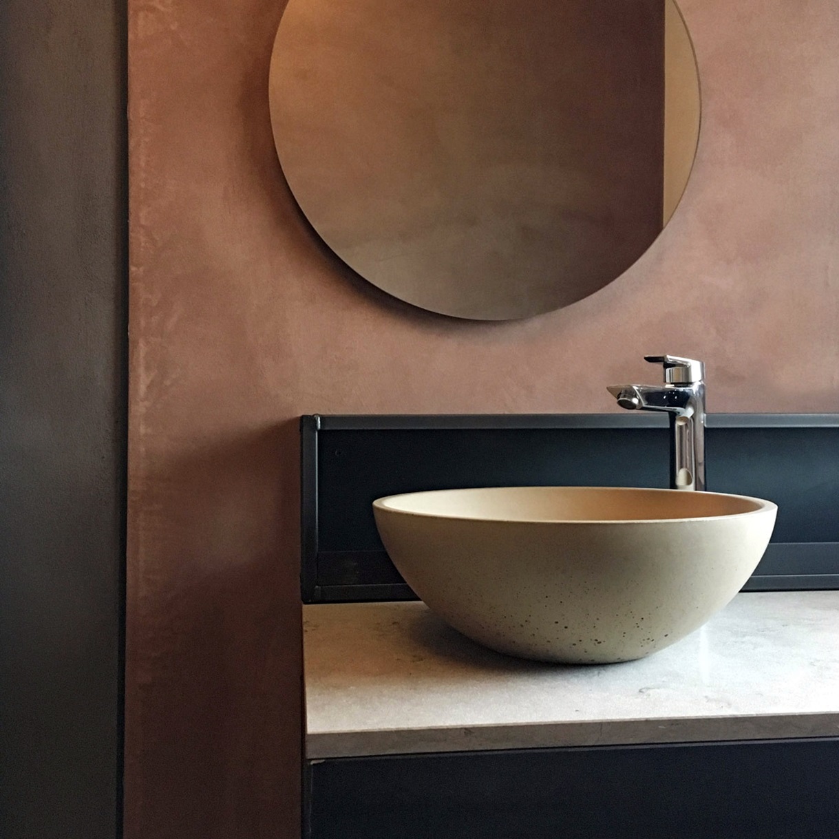 CIRCUM 40 Beige Urbi Et Orbi Vasque En Béton Bagno Cemento Ferro Marmo Menegattilab (2) Lowres