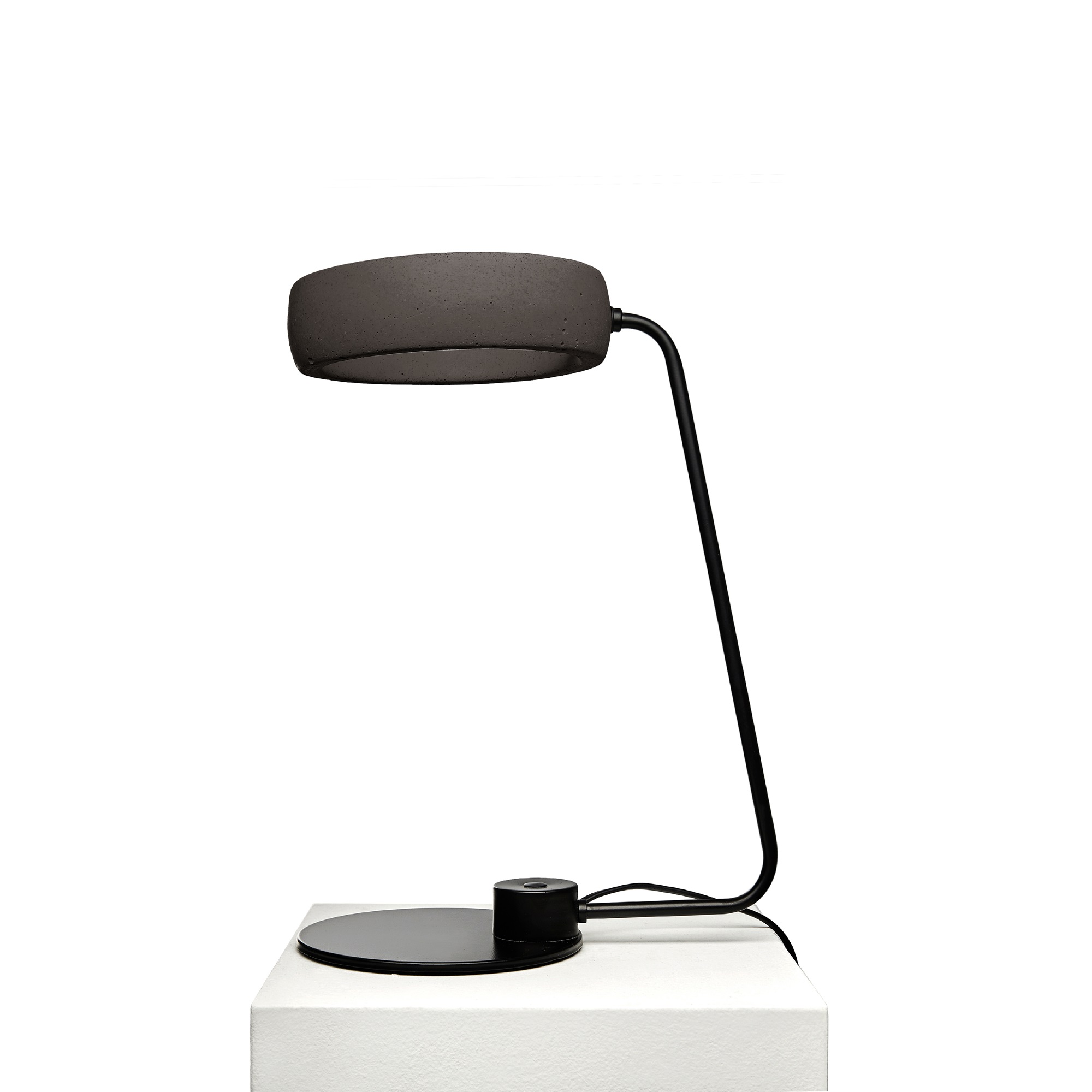 GHETTO T ANT Design By Urbi Et Orbi Studio Cement Table Light