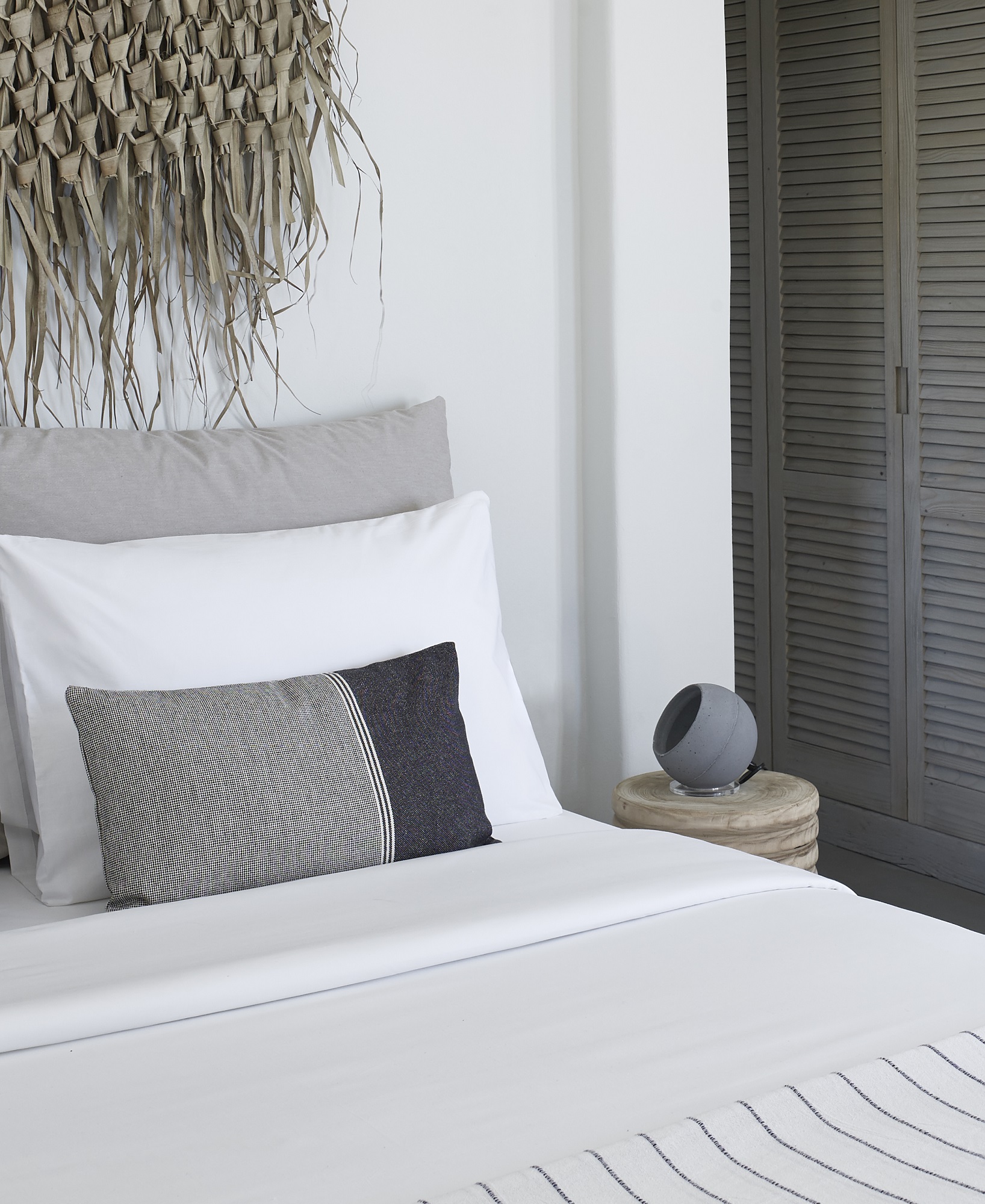 SUPERFLY T Urbi Et Orbi Lampada Da Tavolo SeascapeSuitesSantorini By Stones And Walls Gal
