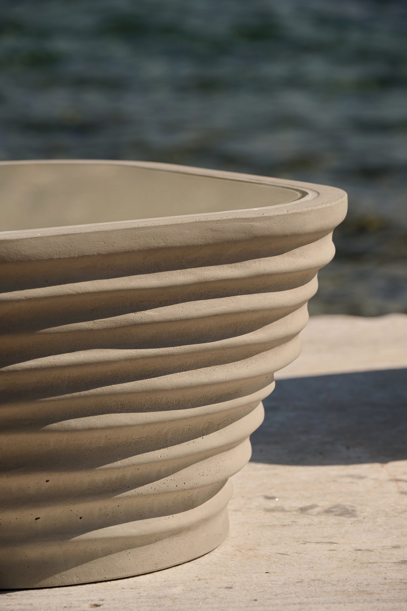Jar Coffee Table Close Up By Gian Paolo Venier Urbi Et Orbi Gal