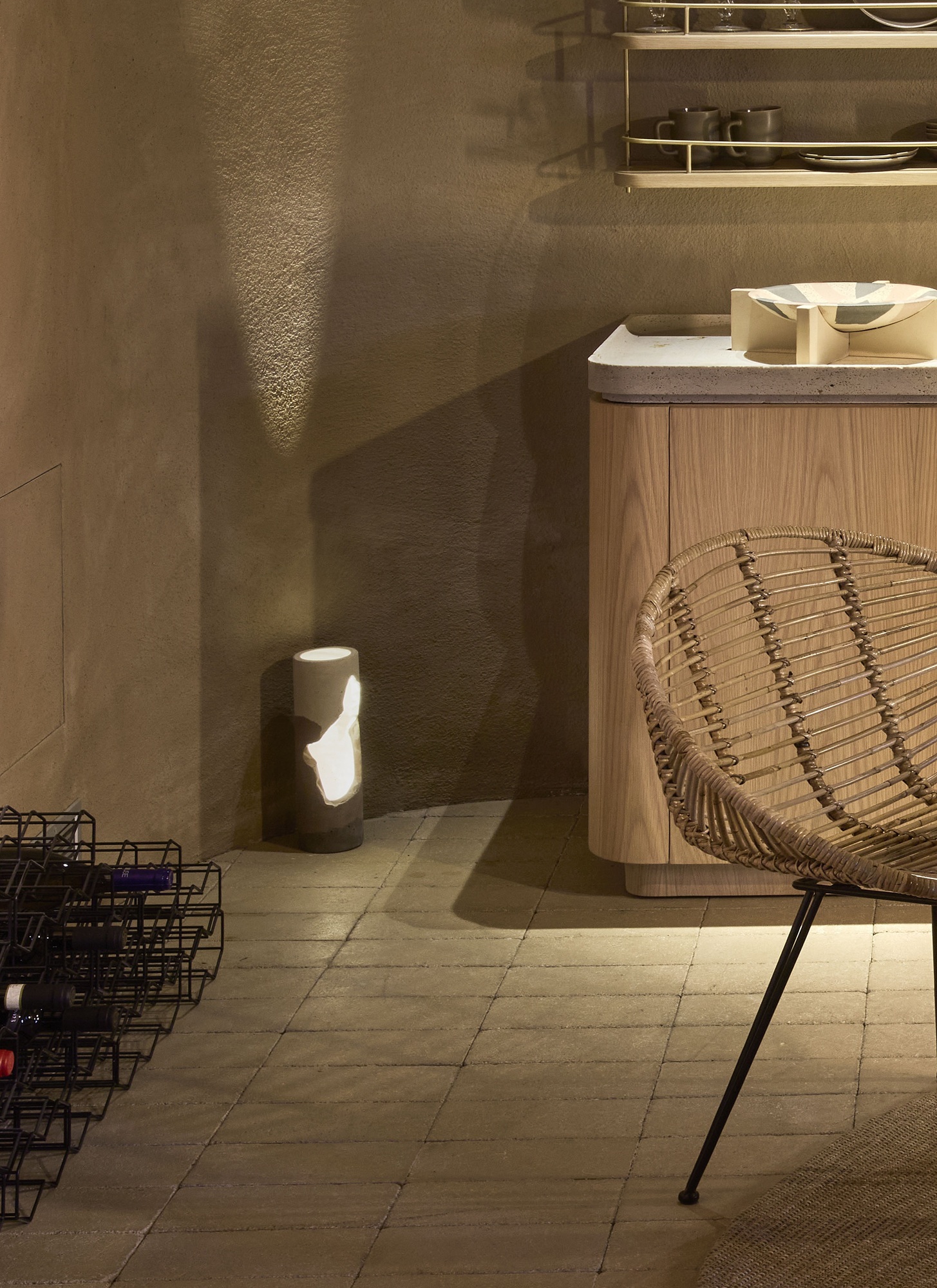 strata concrete table lamp by ctrlzak for urbi et orbi gal