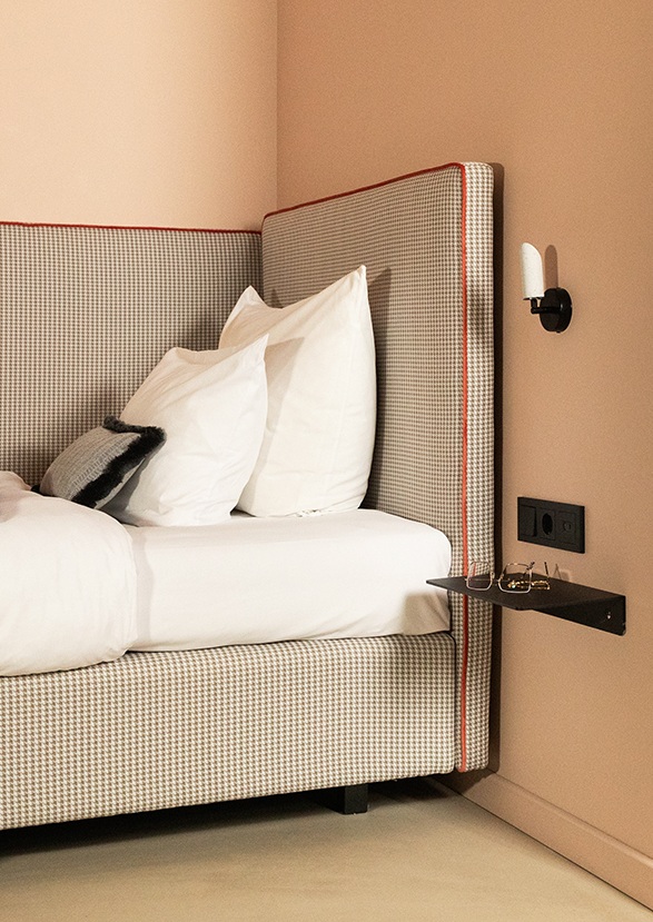 MACEO W Cement Wall Lamp Urbi Et Orbi Miano Hotel Fin