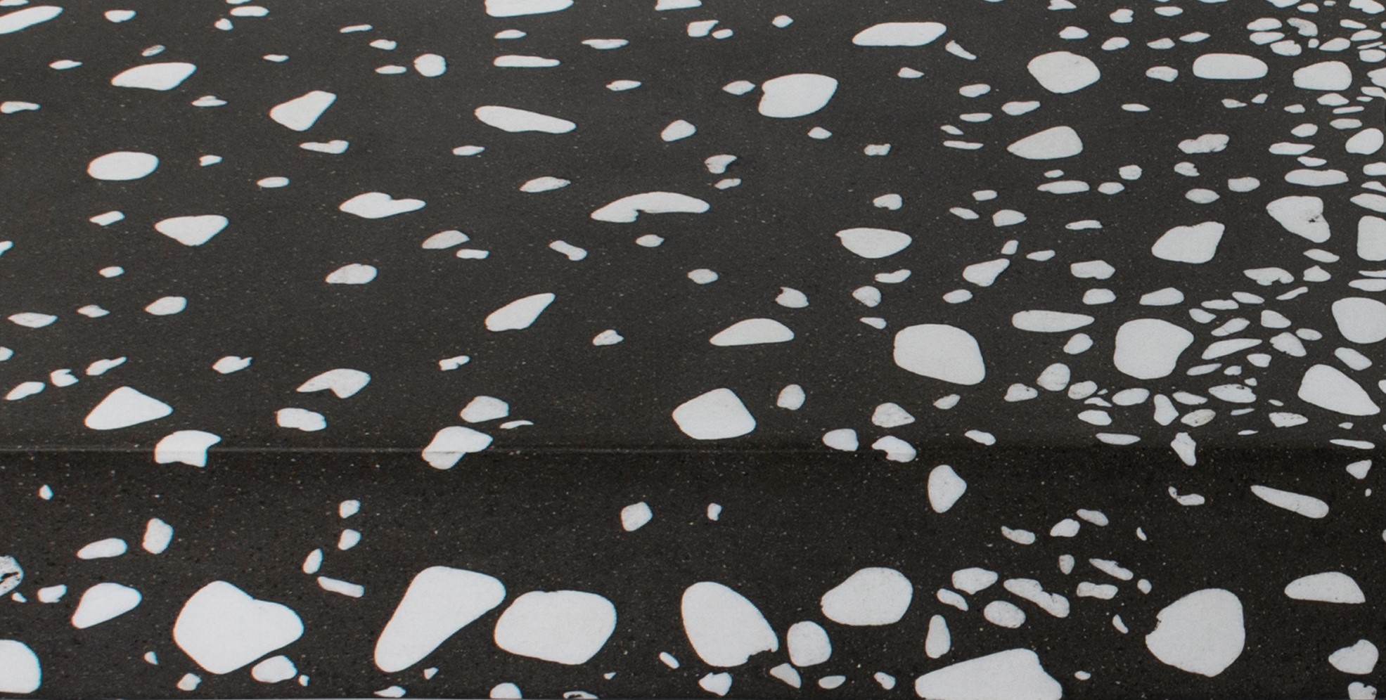 PLURA BLACK TERRAZZO Urbi Et Orbi Wall Hanging Cement Sink GAL