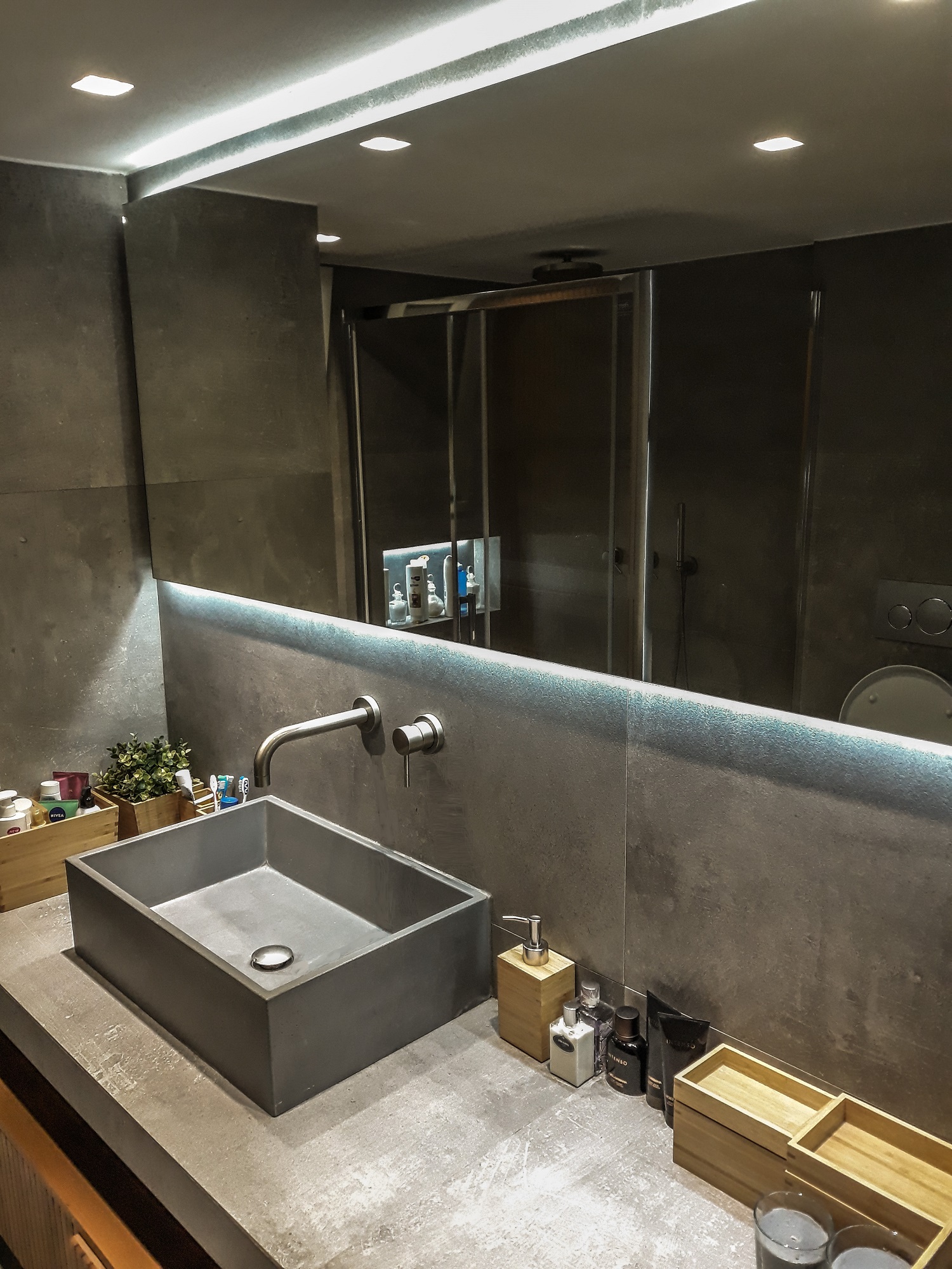 Immissio 60 L GREY Urbi Et Orbi Aufsatzwaschbecken Aus Beton GAL