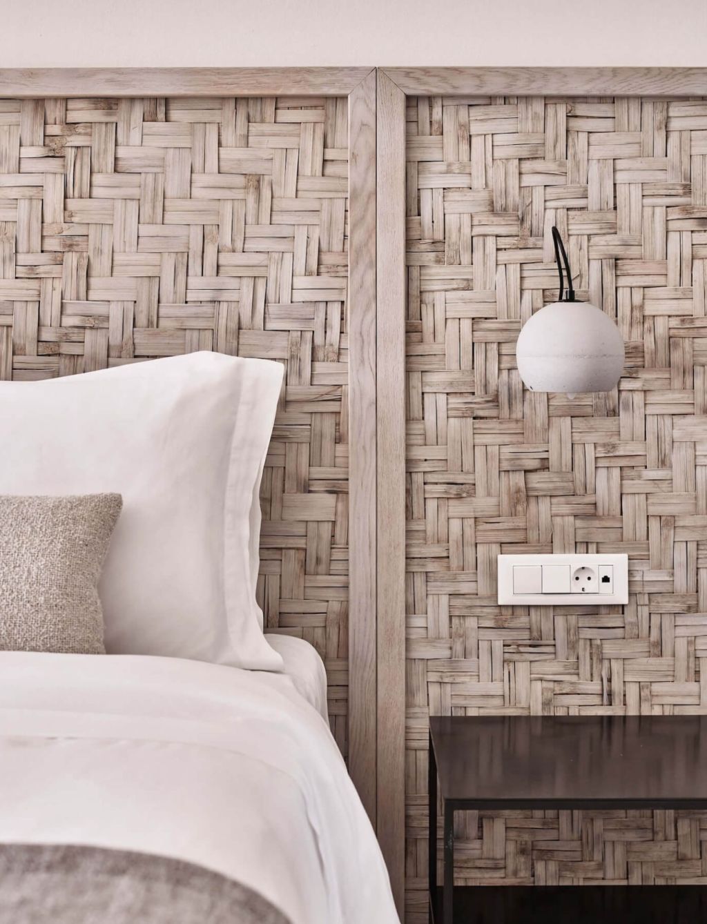 Superfly W Urbi Et Orbi Cement Wall Lamp Vedema Resort Stones And Walls