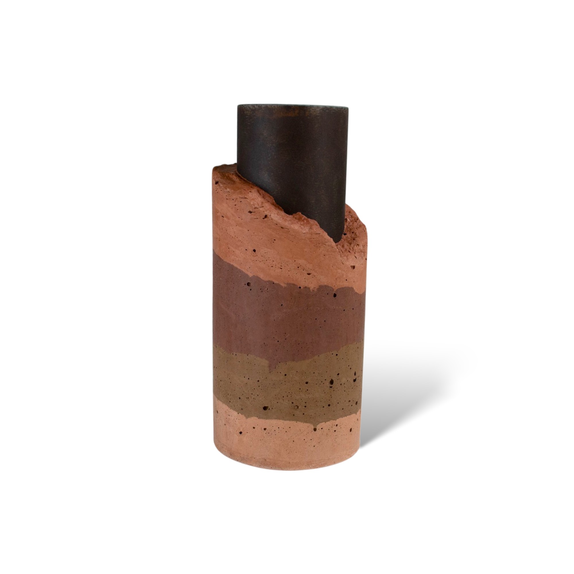 strata_cement_vase_warm_by_ctrlzak_for_urbi_et_orbi