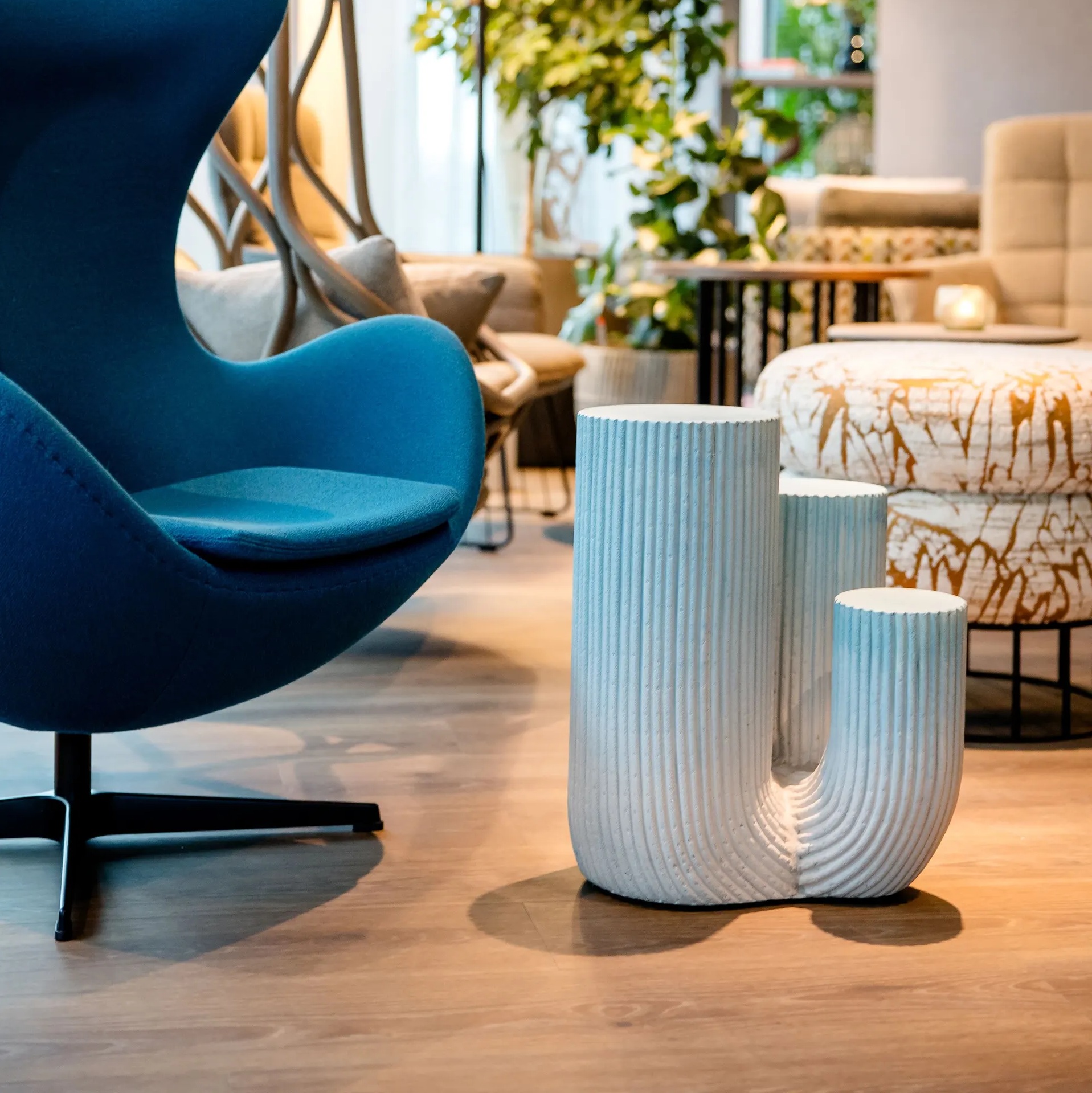 Tus Concrete Side Table Urbi Et Orbi Motel One Wien Donau City Project Gal2 Ab