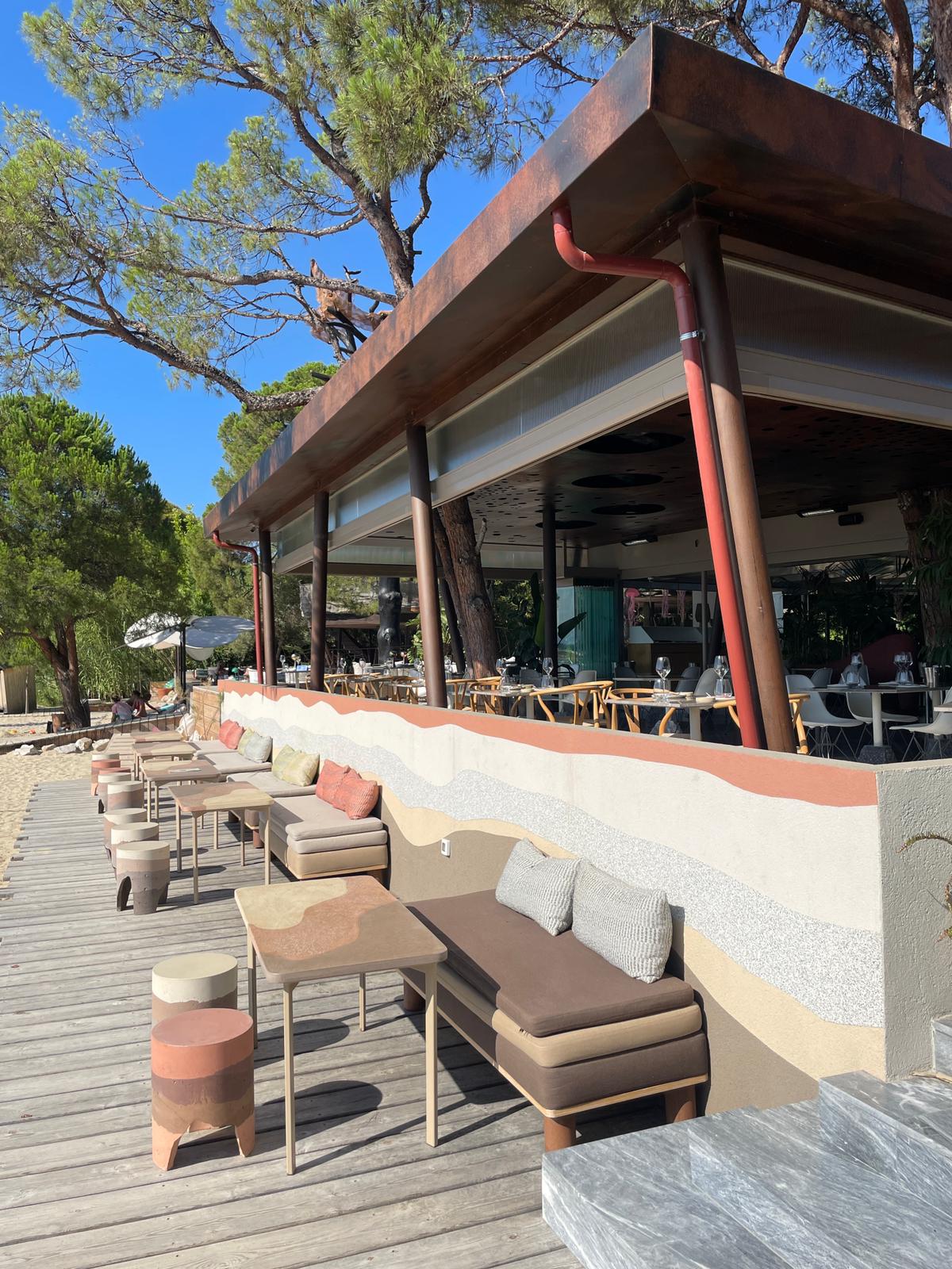 Ekies Project Urbi Et Orbi Strata Stool Concrete Side Table